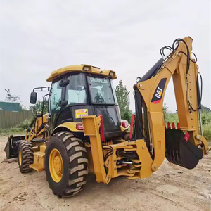 รถตักล้อยางตีนตะขาบ Caterpillar 420 มือสอง |   เครื่องยนต์คัมมินส์ |   รับน้ำหนักได้ 9 ตัน |   กำลังไฟ 92 กิโลวัตต์ |   สภาพดี |   ราคาที่แข่งขันได้ - Product Image 2