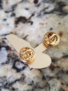 Spilla Distintiva in Metallo Smaltato Morbido Personalizzata all'Ingrosso con Immagine Divertente della Vergine Maria e Gesù Cristo, Religiosa Cristiana - Product Image 6