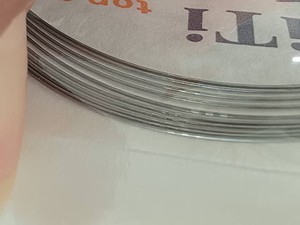 100x Meitedental <span class=keywords><strong>Dentaire</strong></span> Orthodontique Top Qualité Super Élastique Niti Archwire Nouveau <span class=keywords><strong>Paquet</strong></span> - Product Image 2