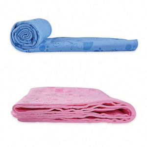 ผ้าขนหนูสำหรับสัตว์เลี้ยงแบบพกพา แห้งเร็ว ซึมซับดี ผ้าตาข่ายพลาสติก ขนาดใหญ่ ใช้ได้ทั้งอาบน้ำและกรูมมิ่ง ซักล้างได้ - Product Image 1