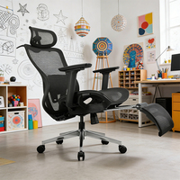 Fauteuil ergonomique contemporain avec accoudoirs 3D en PU, pivotant, en maille, base chromée