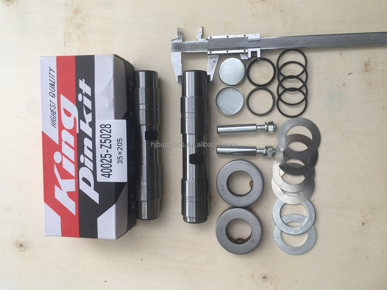 Semi Truck Accessories OEM: 40025-Z5028 King Pin Kit