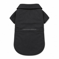 Hunde-Wasserdichte Jacke OEM ODM Maßgeschneiderte Haustier-Regenjacke Winddicht Atmungsaktiv Leichtgewichtig mit Kapuze für Outdoor-Spaziergänge Großhandel Fabrik