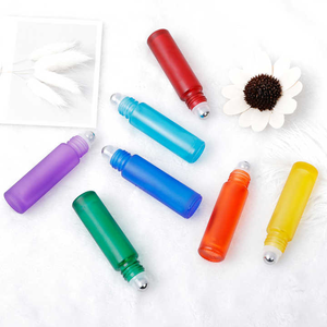 Botella de vidrio ámbar de 10 ml con roll-on para aceites esenciales, botella de prueba con bola giratoria metálica. - Product Image 2