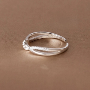 LT-469 Luxury Retro Design <strong>Cross</strong> <strong>Ring</strong> 925 Sterling <strong>Silver</strong> with Zircon Open Index Finger <strong>Ring</strong> for Women - Product Image 5
