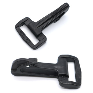 Gancho Giratorio de Plástico B015 de 25 mm, Accesorio Multiusos para Bolsos, Gancho para Correa de Hombro - Product Image 1