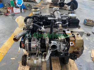 Motor Nissan TD27 Usado en Buenas Condiciones con Caja de Cambios - Product Image 4