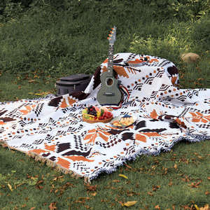 Couvertures de jet couvertures de gland tricotées, conception aztèque du sud-ouest bohème pour la plage de camping de voyage en plein air - Product Image 2