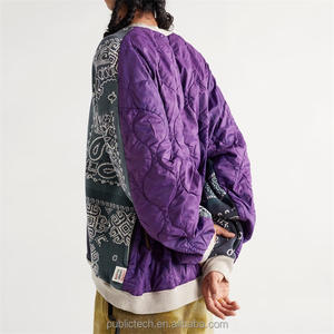 Sweat-shirt matelassé avec patchwork imprimé pour homme - Product Image 6