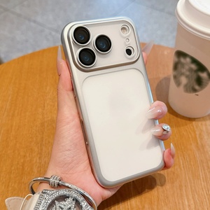 Funda para Teléfono Móvil con Diseño Creativo, Acabado Mate Electrochapado y Sensación de Piel, Incluye Película Protectora de Lente para iPhone 17 Pro Max - Product Image 5