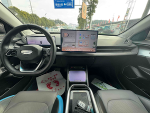 二手车几何<span class=keywords><strong>G6</strong></span> 2022款620乐享版新能源汽车紧凑型车左驾4门5座 - Product Image 5