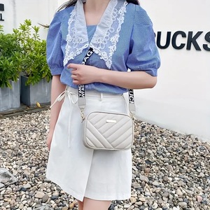 Sac à bandoulière pour femme 2025 tendance, en cuir PU, motif losanges, pour appareil photo, téléphone et rangement, sac messager - Product Image 3