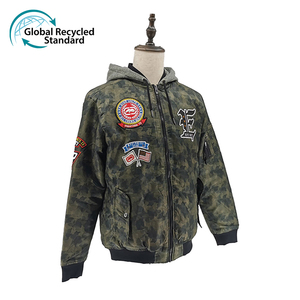Chaqueta con capucha informal con cremallera impermeable cálida con bordado deportivo para hombre de otoño e invierno reciclado personalizado rápido para hombre con estilo - Product Image 3