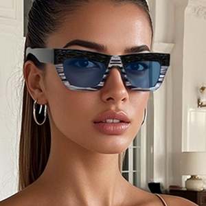 Lunettes de soleil vintage 2025 personnalisées avec logo, grande monture carrée pour hommes et femmes, protection UV400, monture PC, style œil de chat - Product Image 1