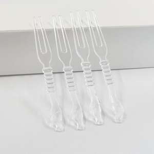 Tenedores desechables de plástico transparente grueso para frutas, tenedores de bambú PS, brochetas para frutas, tenedores de dos puntas al por mayor. - Product Image 5