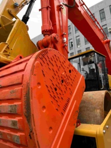 Hita ZX350 ZX400 ZX600 <b>Used</b> <b>Excavator</b> Good Working Condition BIG SIZE <b>Excavator</b> PC800 PC850 PC450 PC400 PC220-8 PC200-7 - Product Image 4