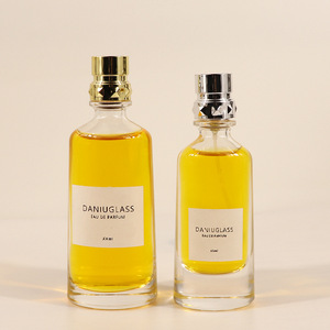 Venta al por Mayor de Botellas de Perfume Redondas de 30 ml de Capacidad, Botellas de Vidrio Transparente Recargables y con Atomizador, Vacías - Product Image 5