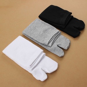Prix de gros Japonais Tabi <span class=keywords><strong>Chaussettes</strong></span> pour Hommes Sports-Style Split <span class=keywords><strong>Chaussettes</strong></span> à Deux Orteils Blanc Business Made Polyester-pour Hôtels 5 Paires - Product Image 2