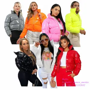 Jaket Wanita Puffer Crop Tebal Logo Kustom Keluaran Baru 2021 Jaket Katun Bawah Jaket Gelembung Mengkilat Mantel Wanita