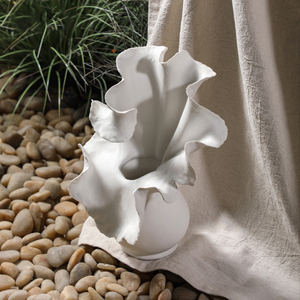 แจกันเซรามิกทำมือระดับไฮเอนด์สำหรับตกแต่งสำนักงาน ของตกแต่งบ้าน และสินค้าโชว์ - Product Image 3