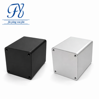 Boîtier de contrôle carré en aluminium extrudé sur mesure 63,2*63,2 mm, dissipateur thermique anodisé IP54, boîtier de projet électronique à 4 vis pour instrument PCB