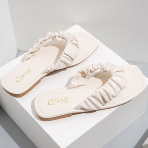 OEM all'ingrosso acquisto all'ingrosso di alta qualità vendita calda estate all'aperto in gomma antiscivolo infradito piatto per le ragazze - Product Image 1