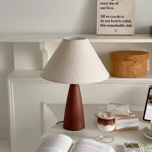 Lámpara de Mesa Retro de Madera Maciza, Base para Bombilla LED E27, Control de Interruptor, Iluminación Ambiental Decorativa para Dormitorio y Sala de Estar - Product Image 3