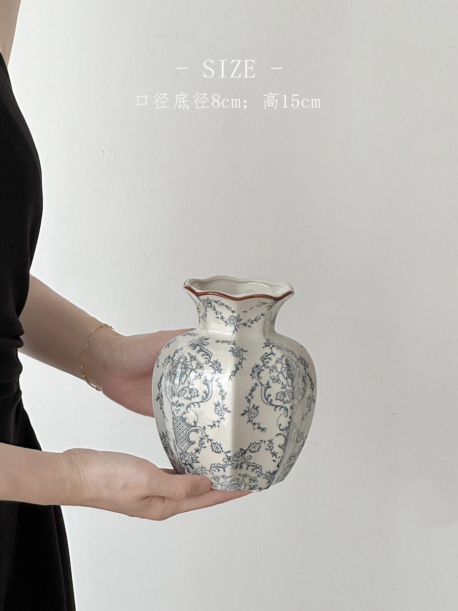 Retro man tang chun [small size]]