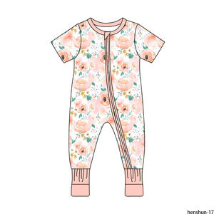 Venta al por mayor de ropa de bebé de fibra de bambú a granel personalizado niños 2 conjuntos traje recién nacido mameluco mono Toddles Sleeper Wear pijamas de Bambú - Product Image 1