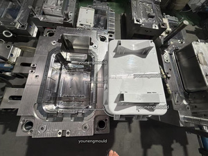 Usine de moulage par injection de plastique de précision à bas prix - Product Image 4