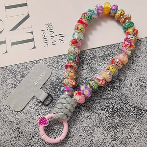 Correa de muñeca de cuentas de plástico de dibujos animados hecha a mano, bonita, antipérdida, cadena de moda, cordón para teléfono para <span class=keywords><strong>iPhone</strong></span> 17 16 15 14 <span class=keywords><strong>13</strong></span> 12 11 - Product Image 1