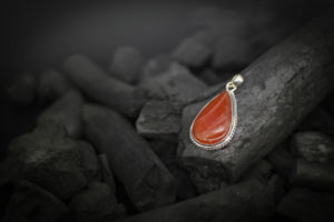 Colgante Hecho a Mano de Plata de Ley 925 con Cornalina Natural, Joyería de Moda para Mujer, Proveedor Mayorista de India, Joyería Personalizada - Product Image 5