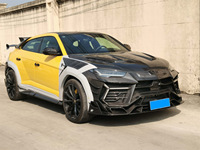 Kit carrosserie large en fibre de carbone sèche MSR 3ème génération pour Lamborghini Urus SE, comprenant pare-chocs avant et arrière, capot et jupes latérales