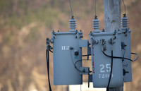 Transformador Monofásico de 25 kVA, 30 kVA, Estándar ANSI/IEEE IEC CSA, 13.8 kV 34.5 kV a 120/240 V