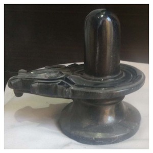 Shivling de mármol negro para adoración - Product Image 1