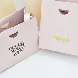 Imágenes Reales NUEVA LLEGADA Bolsas de Papel de Lujo con Impresión de Logotipo Personalizado, Bolsas de Papel para Joyería y Regalos - Product Image 4