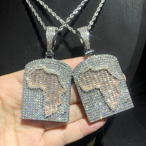 Nouveau Collier Pendentif Carte du <span class=keywords><strong>Monde</strong></span> Hip Hop, Micro-Pavé de Zircons Cubiques, Entièrement Sertie, pour Hommes, Style Rapper Urbain, Vente en Gros - Product Image 1