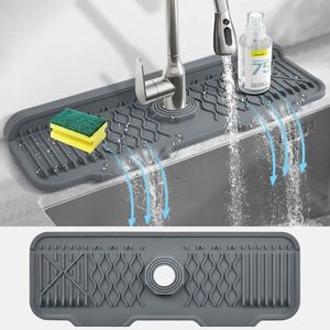 Eversoul Kitchen Accessories Water Catcher Faucet <b>Pad</b> Waterproof Drying Splash Catcher Drying Mat <b>Silicone</b> Sink Splash Guard Mat - Product Image 1