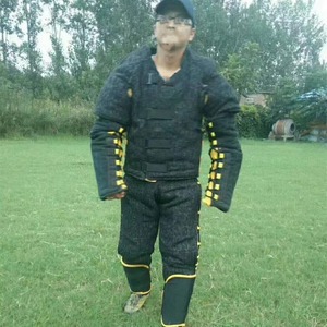 Combinaison d'entraînement en nylon noir pour chiens de travail, protection intégrale, grande taille, résistante aux morsures et aux déchirures - Product Image 2