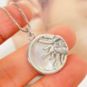 Bijoux célestes, pendentif soleil et lune, plaqué or 18 carats, collier vintage en nacre pour femme - Product Image 6