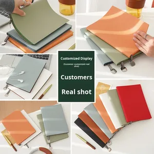 Taccuino in morbida pelle con stampa logo personalizzata, formato A5, set regalo per ufficio. - Product Image 2