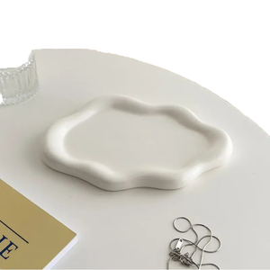 Bandeja de Cerámica Ovalada Irregular <span class=keywords><strong>Simple</strong></span> de Estilo Art <span class=keywords><strong>Deco</strong></span> de Lujo, Resistente al Calor, para Exhibición de Joyas y Decoración del Hogar, Directo de Fábrica 2026 - Product Image 5