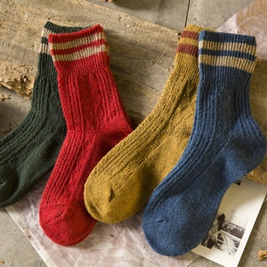 KANGYI Coton Rayé Confortable OEM L'équipage Femmes Chaussettes Tube En Gros - Product Image 5