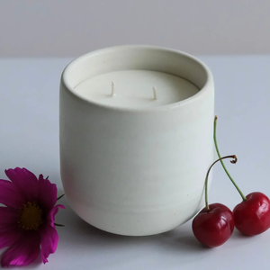 Bougie parfumée en céramique artisanale-Bougie en cire de soja personnalisable dans un pot en poterie artisanale pour la décoration intérieure et les célébrations festives - Product Image 3