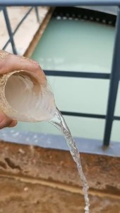 Poliacrilamida aniónica para clarificar el agua de corte de mármol y granito - Product Image 3