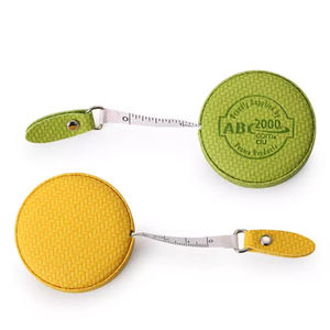 Nastro di misurazione logo goffratura retrattile con Logo con Design logo personalizzato in pelle sintetica all'ingrosso - Product Image 4