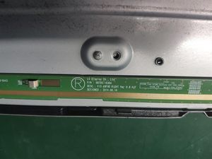 Téléviseur LCD à écran plat de <span class=keywords><strong>49</strong></span> <span class=keywords><strong>pouces</strong></span>, qualité garantie, 4K HD, LC490DUY-SHA1, en vente - Product Image 4