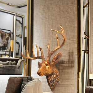 Tête d'animal murale en résine <span class=keywords><strong>de</strong></span> style artificiel Sculpture tête <span class=keywords><strong>de</strong></span> <span class=keywords><strong>cerf</strong></span> en polyrésine pour la décoration extérieure <span class=keywords><strong>de</strong></span> la maison <span class=keywords><strong>avec</strong></span> technique <span class=keywords><strong>de</strong></span> peinture - Product Image 1