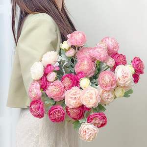 Flores de Ranúnculo Artificiales de Tela de Seda Hechas a Mano, Estilo Nórdico, Realistas, con 3 Cabezas, Decoraciones para Bodas y Día de la Madre - Product Image 2