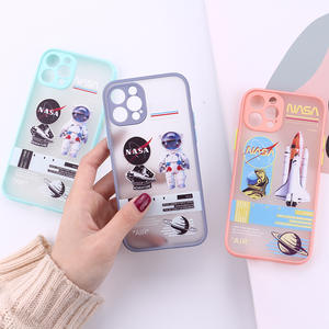 Funda Rígida Translúcida Mate con Diseño de Astronauta de la NASA <span class=keywords><strong>para</strong></span> <span class=keywords><strong>iPhone</strong></span> 15 Pro 14 Pro 13 <span class=keywords><strong>12</strong></span> Fundas <span class=keywords><strong>Para</strong></span> Celulares - Product Image 1